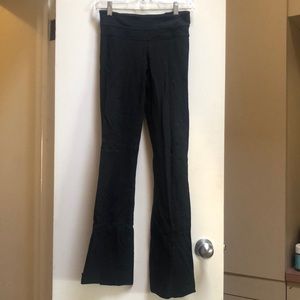 Lulu Lemon Flared yoga pants